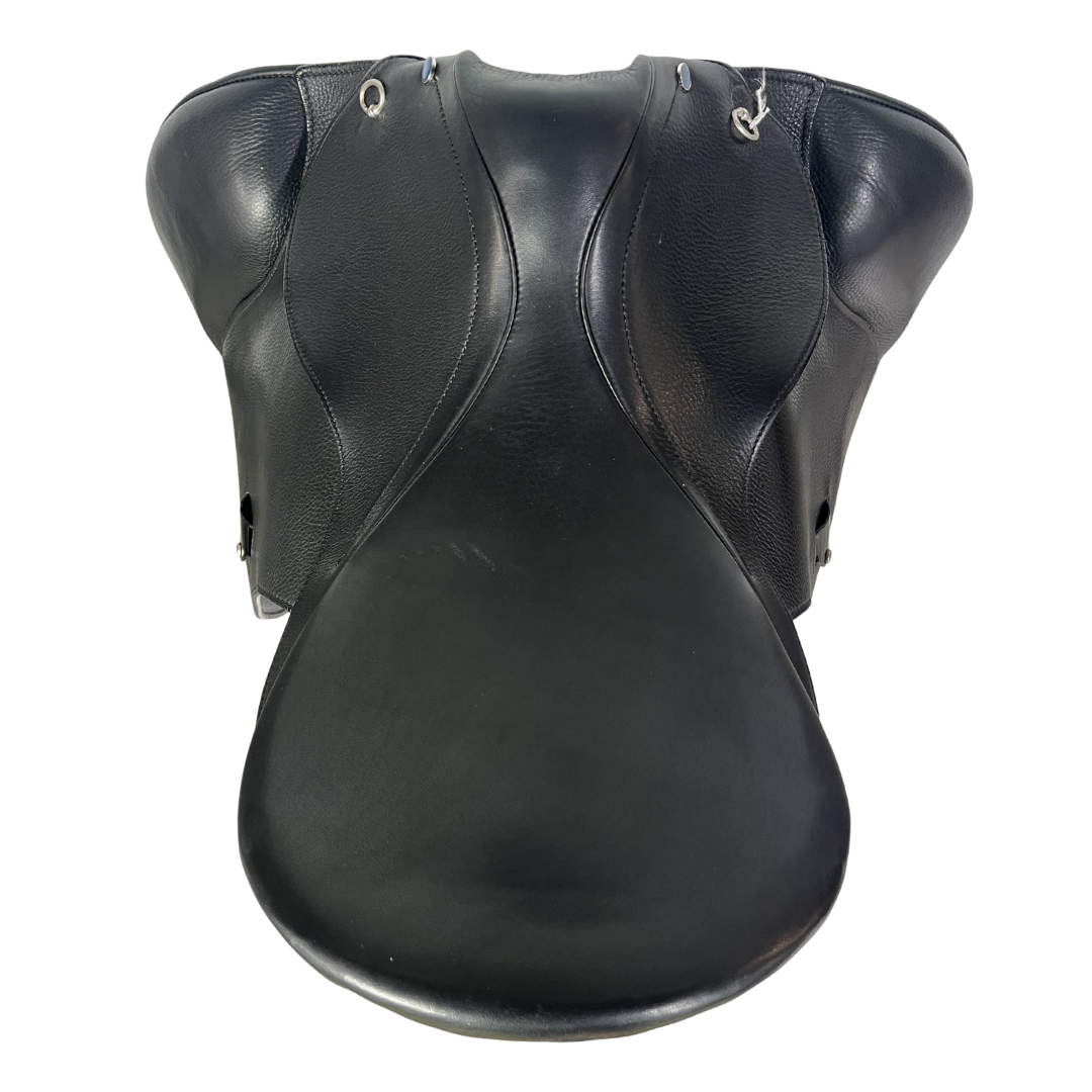 Dressage Saddle Virginia 17,5" 30cm black