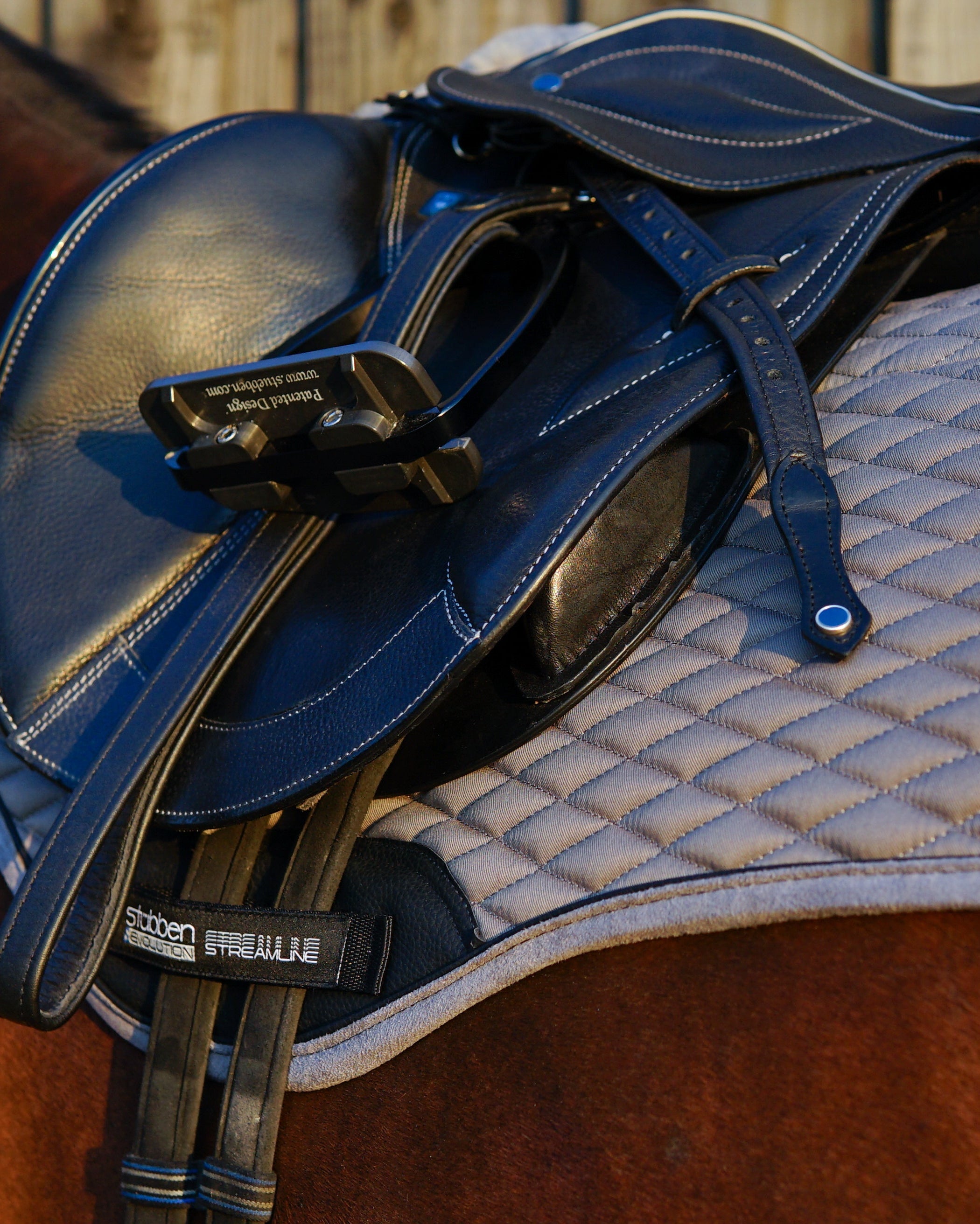 Streamline Lammfellschabracke Dressur